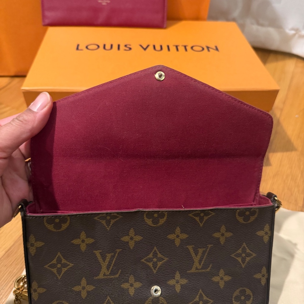 Louis Vuitton Pouchette Felicie - Picture 6 of 8